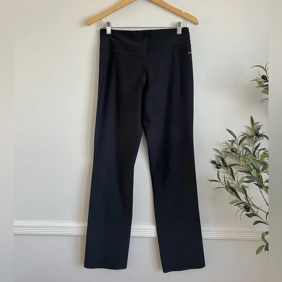 Nike - Wide Leg Straight Legging/Yoga Pants - Picture 3 of 6